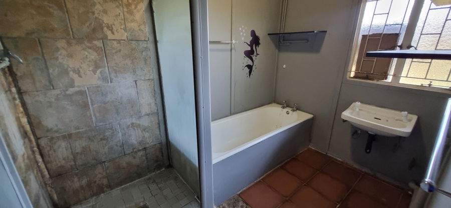 7 Bedroom Property for Sale in Zoutpansdrift A H North West